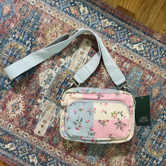 NWT Wild Fable Patchwork Crossbody Bag - Picture 1 of 8